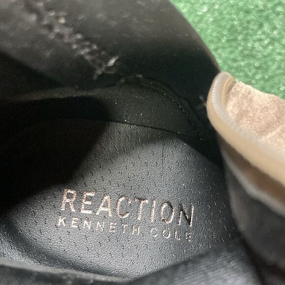 Kenneth Cole Reaction Time For Fun Booties women’s size 8.5 (OKPM-07-043) - Picture 9 of 14